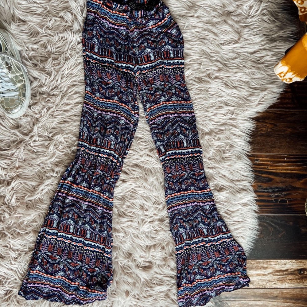 Tribal print flow pants